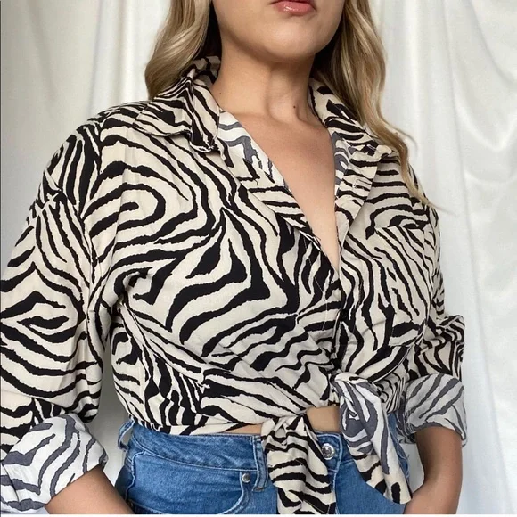 Zebra Blouse - Picture 1 of 7